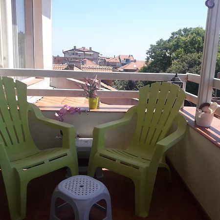 Morska Zvezda Guest House Pomorie Ruang foto