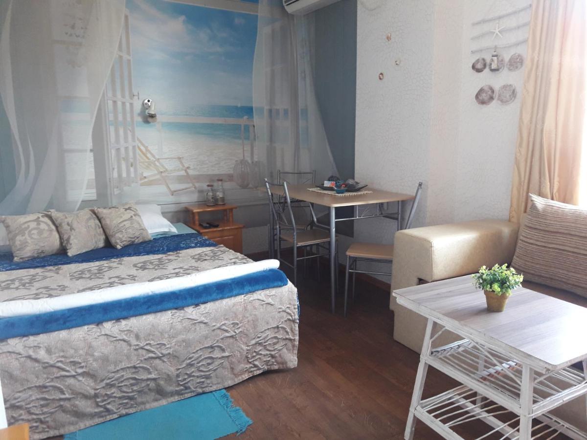 Morska Zvezda Guest House Pomorie Bagian luar foto