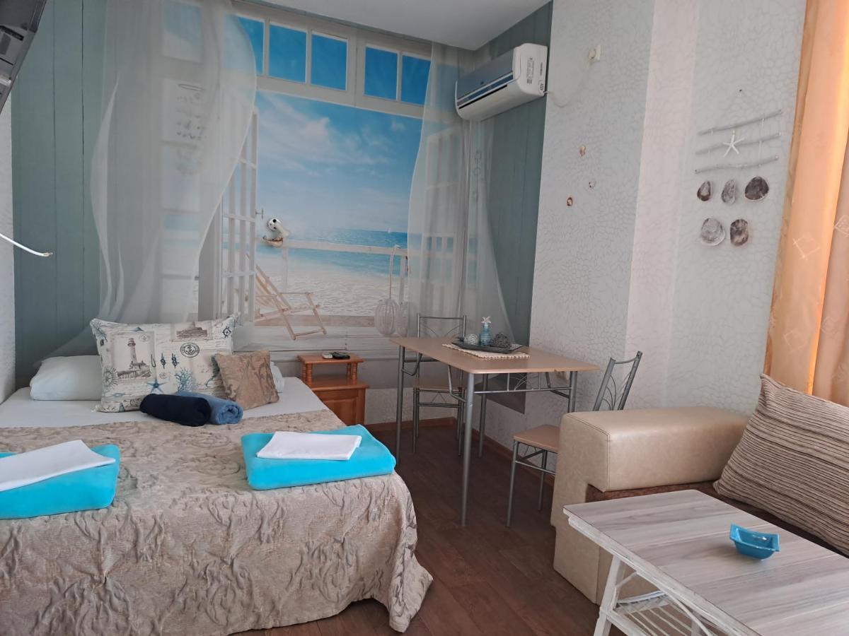 Morska Zvezda Guest House Pomorie Bagian luar foto