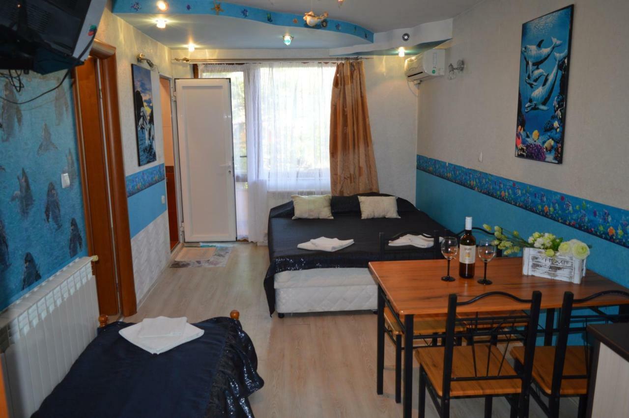 Morska Zvezda Guest House Pomorie Bagian luar foto